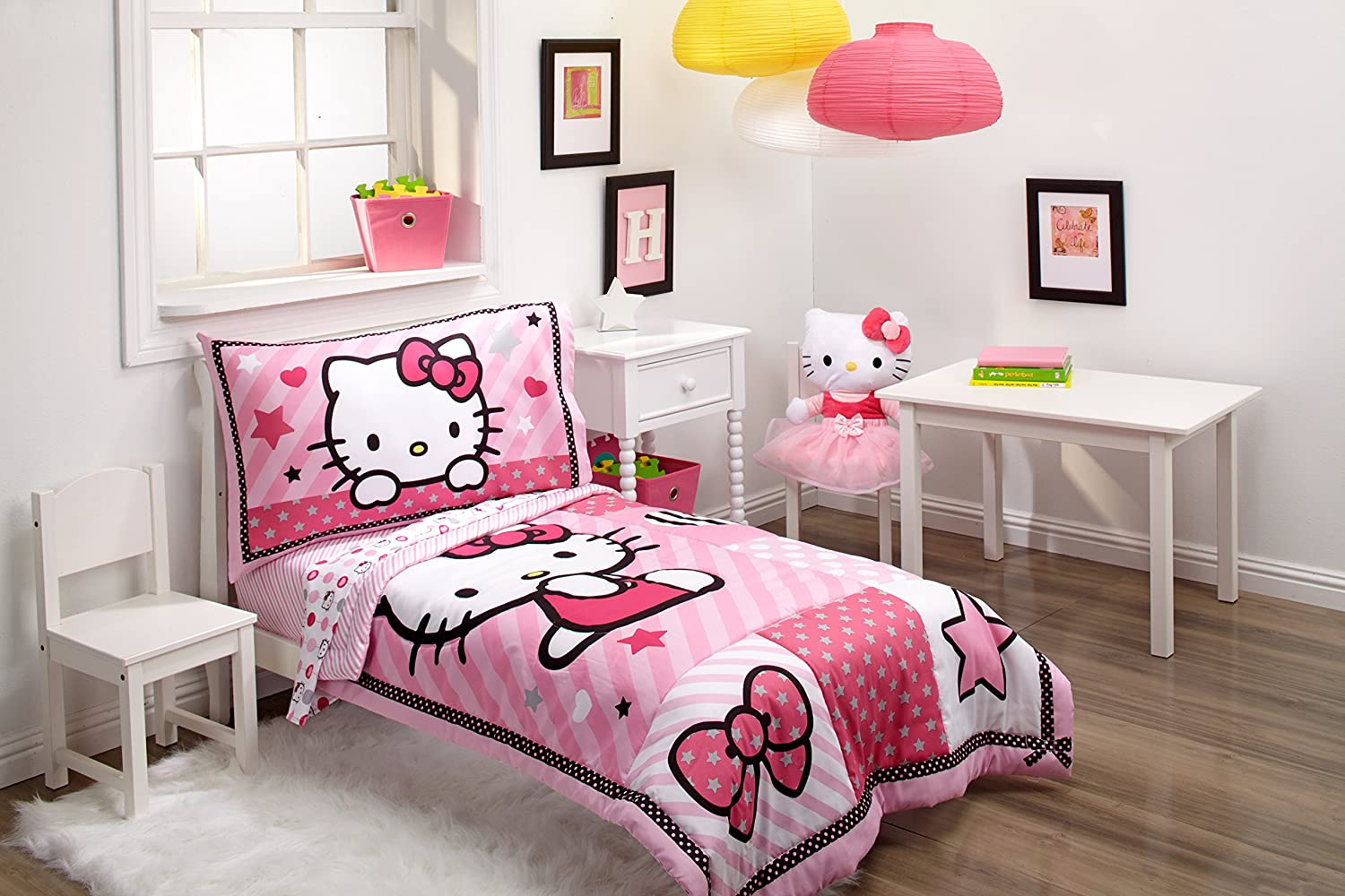 Hello Kitty toddler bed set