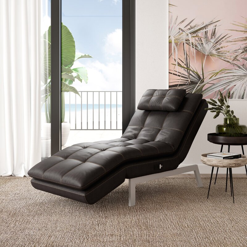 Revere chaise lounge